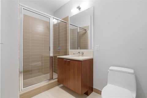 Condo in Tampa, Florida, 2 bedrooms  № 2093530 - photo 18
