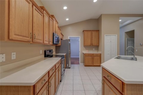 Villa ou maison à louer à Tampa, Floride: 4 chambres, 193.24 m2 № 2406416 - photo 20