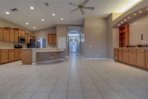 Villa ou maison à louer à Tampa, Floride: 4 chambres, 193.24 m2 № 2406416 - photo 15