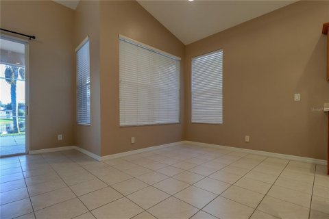 Villa ou maison à louer à Tampa, Floride: 4 chambres, 193.24 m2 № 2406416 - photo 13