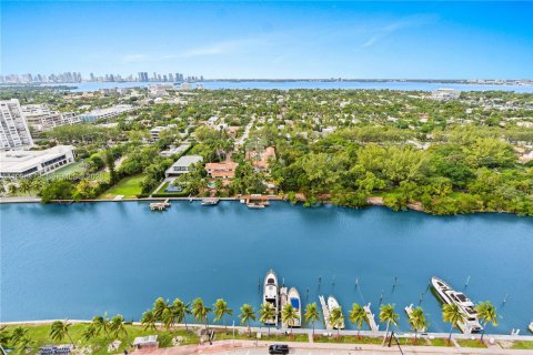 Condo in Miami Beach, Florida № 2154794 - photo 3