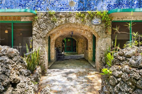 Casa en venta en Coral Gables, Florida, 5 dormitorios, 44.87 m2 № 2078205 - foto 19