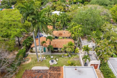 Casa en venta en Coral Gables, Florida, 5 dormitorios, 44.87 m2 № 2078205 - foto 3