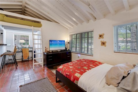 Casa en venta en Coral Gables, Florida, 5 dormitorios, 44.87 m2 № 2078205 - foto 10