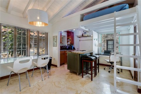 Casa en venta en Coral Gables, Florida, 5 dormitorios, 44.87 m2 № 2078205 - foto 8