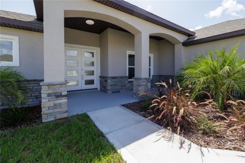 House in Palm Coast, Florida 4 bedrooms, 177.63 sq.m. № 2196305 - photo 4