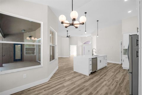 Casa en venta en Odessa, Florida, 4 dormitorios, 205.87 m2 № 1644348 - foto 19