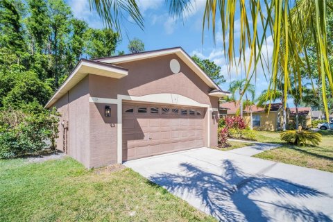 Casa en venta en Odessa, Florida, 4 dormitorios, 205.87 m2 № 1644348 - foto 3
