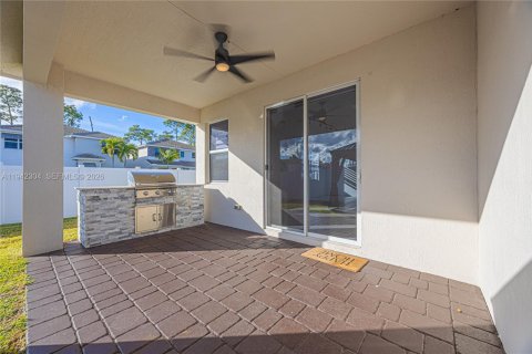 Casa en venta en Jupiter, Florida, 4 dormitorios, 158.86 m2 № 1999816 - foto 2