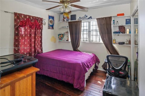 Купить виллу или дом в Майами-Гарденс, Флорида 3 спальни, 245.26м2, № 1952954 - фото 21