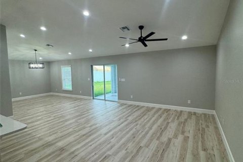 Casa en venta en Cape Coral, Florida, 4 dormitorios, 168.06 m2 № 1787453 - foto 5