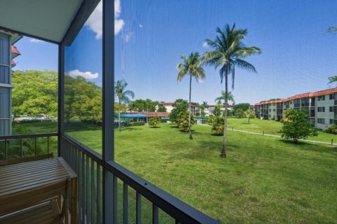 Condominio en venta en Pembroke Pines, Florida, 2 dormitorios, 97.55 m2 № 2175481 - foto 18