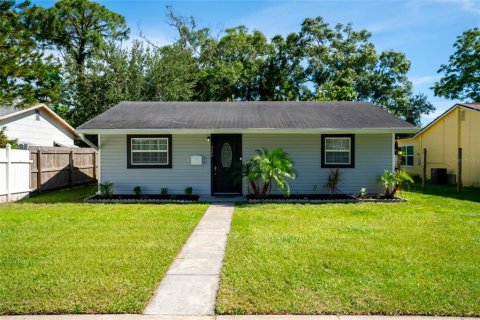House in Saint Petersburg, Florida 2 bedrooms, 69.49 sq.m. № 1854454 - photo 9