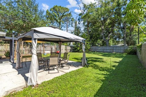 House in Saint Petersburg, Florida 2 bedrooms, 69.49 sq.m. № 1854454 - photo 6