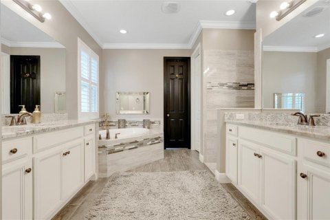Casa en venta en Oviedo, Florida, 6 dormitorios, 449.83 m2 № 1679823 - foto 20
