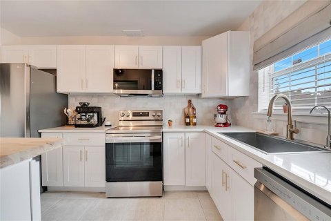 Casa en venta en Orlando, Florida, 3 dormitorios, 139.07 m2 № 1899509 - foto 9