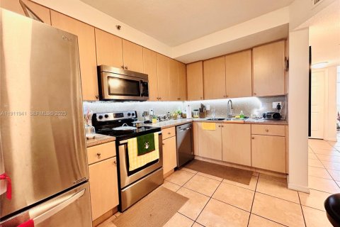 Купить кондоминиум в Катлер-Бей, Флорида 2 спальни, 75.9м2, № 1967384 - фото 9