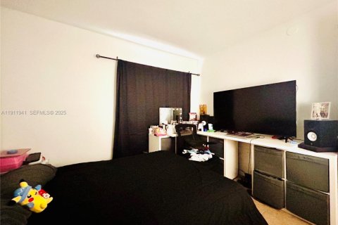 Купить кондоминиум в Катлер-Бей, Флорида 2 спальни, 75.9м2, № 1967384 - фото 15