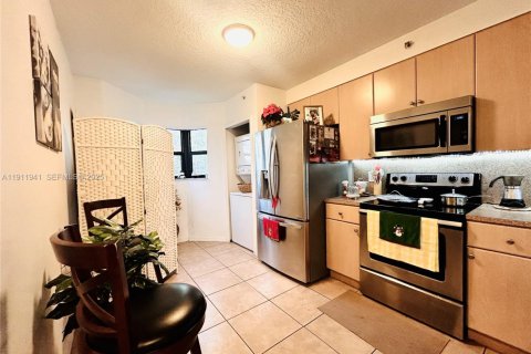 Купить кондоминиум в Катлер-Бей, Флорида 2 спальни, 75.9м2, № 1967384 - фото 8