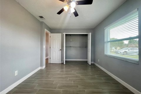Villa ou maison à louer à Deltona, Floride: 2 chambres, 91.97 m2 № 2383913 - photo 26