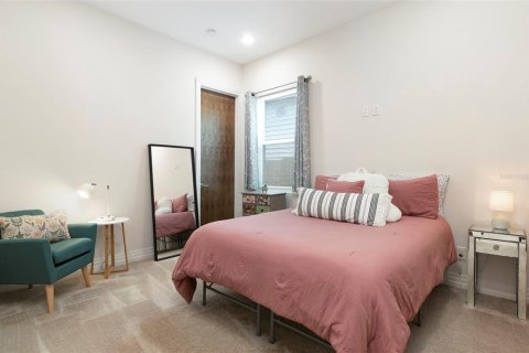 Propiedad comercial en venta en Saint Petersburg, Florida, 4 dormitorios, 216.28 m2 № 1842056 - foto 23