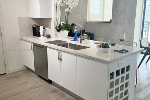 Copropriété à vendre à Miami, Floride: 1 chambre № 2052204 - photo 10