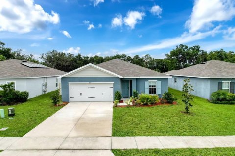 House in Davenport, Florida 4 bedrooms, 158.21 sq.m. № 1835449 - photo 1