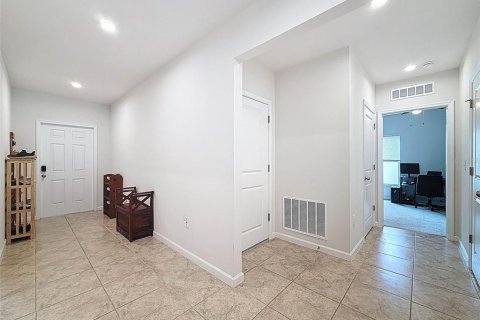 House in Davenport, Florida 4 bedrooms, 158.21 sq.m. № 1835449 - photo 29