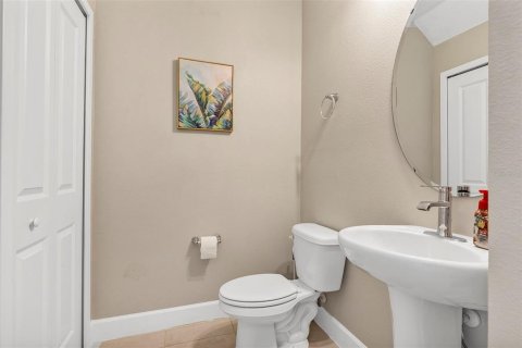 Townhouse in Sanford, Florida 3 bedrooms, 137.12 sq.m. № 2217187 - photo 24