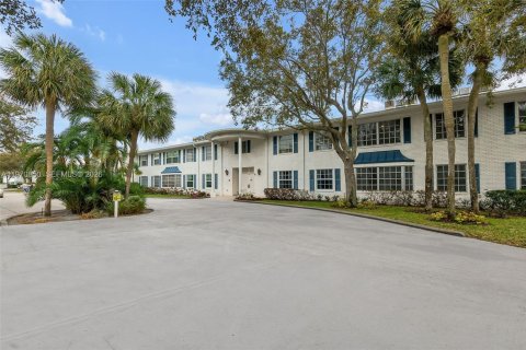Copropriété à vendre à Fort Lauderdale, Floride: 2 chambres, 93.65 m2 № 2036193 - photo 3
