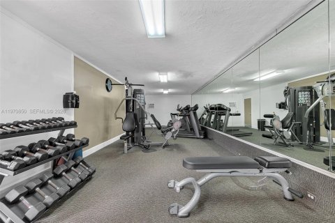 Copropriété à vendre à Fort Lauderdale, Floride: 2 chambres, 93.65 m2 № 2036193 - photo 28