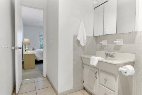 Copropriété à vendre à Fort Lauderdale, Floride: 2 chambres, 93.65 m2 № 2036193 - photo 16