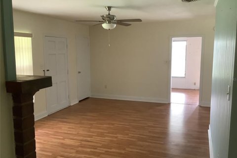 House in Dade City, Florida 2 bedrooms, 82.5 sq.m. № 1917898 - photo 16