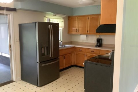 House in Dade City, Florida 2 bedrooms, 82.5 sq.m. № 1917898 - photo 6