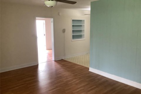 House in Dade City, Florida 2 bedrooms, 82.5 sq.m. № 1917898 - photo 17