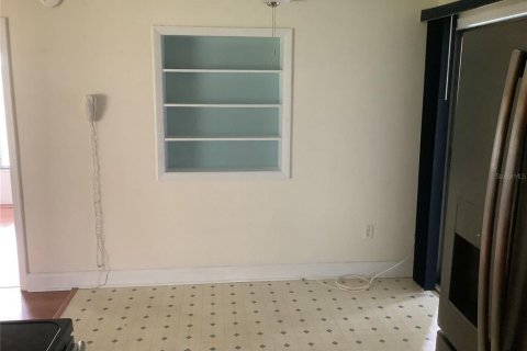 House in Dade City, Florida 2 bedrooms, 82.5 sq.m. № 1917898 - photo 19