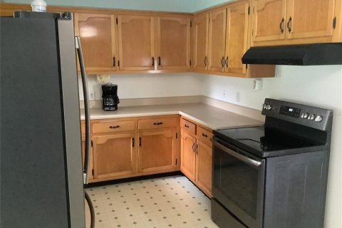 House in Dade City, Florida 2 bedrooms, 82.5 sq.m. № 1917898 - photo 7