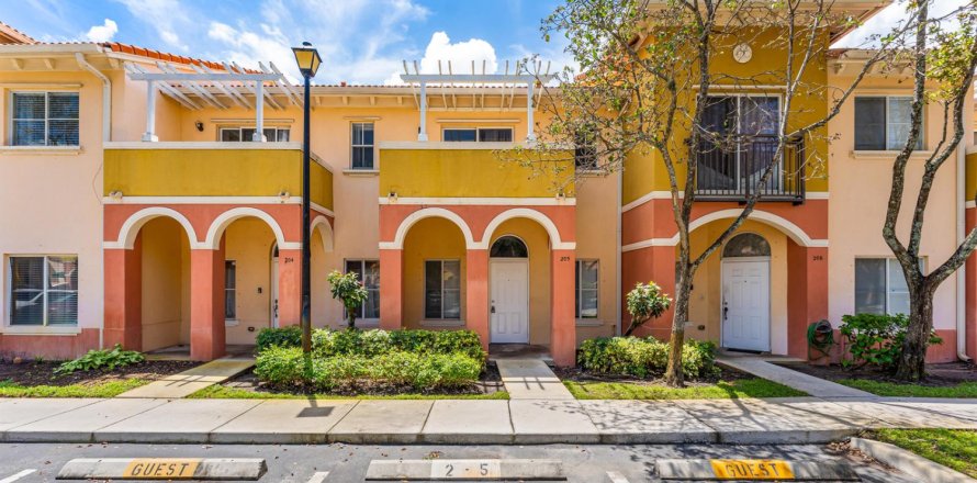 Touwnhouse à North Lauderdale, Floride 2 chambres, 123.19 m2 № 2190901