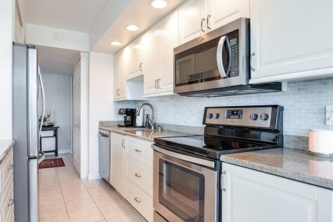 Copropriété à louer à Clearwater, Floride: 2 chambres, 125.42 m2 № 1831675 - photo 18