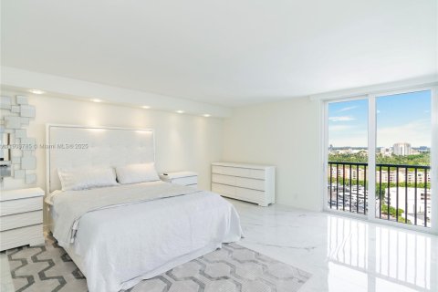 Снять в аренду кондоминиум в Авентура, Флорида 2 спальни, 176.61м2, № 1954615 - фото 21