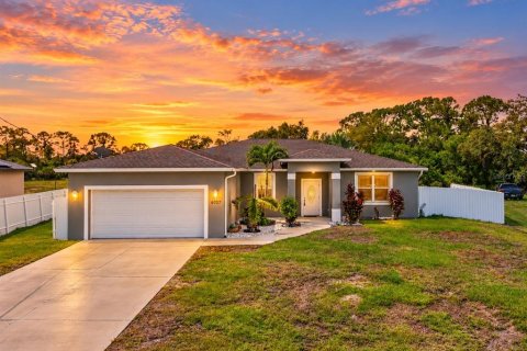 Villa ou maison à LaBelle, Floride 3 chambres, 192.12 m2 № 2396447