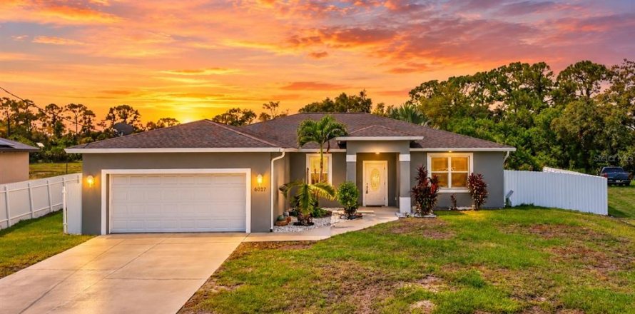 Villa ou maison à LaBelle, Floride 3 chambres, 192.12 m2 № 2396447