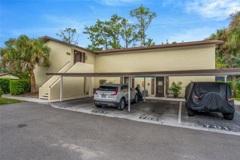 Townhouse in Largo, Florida 2 bedrooms, 75.81 sq.m. № 2386309 - photo 25