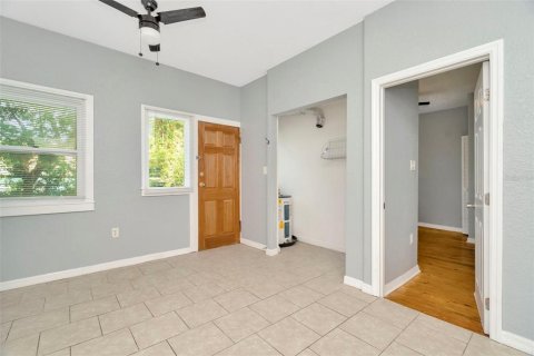 Casa en venta en Tampa, Florida, 3 dormitorios, 102.19 m2 № 1917617 - foto 14
