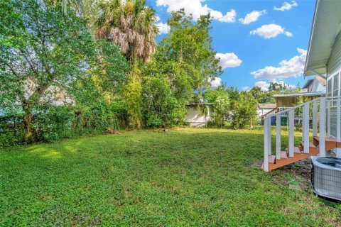 Casa en venta en Tampa, Florida, 3 dormitorios, 102.19 m2 № 1917617 - foto 28