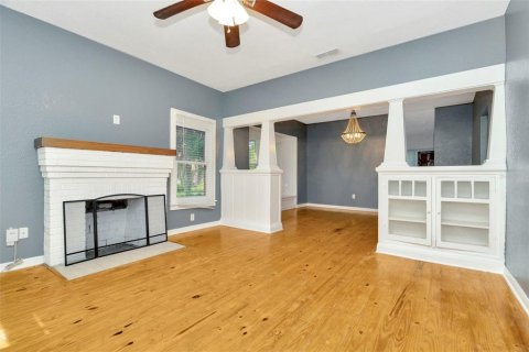 Casa en venta en Tampa, Florida, 3 dormitorios, 102.19 m2 № 1917617 - foto 4