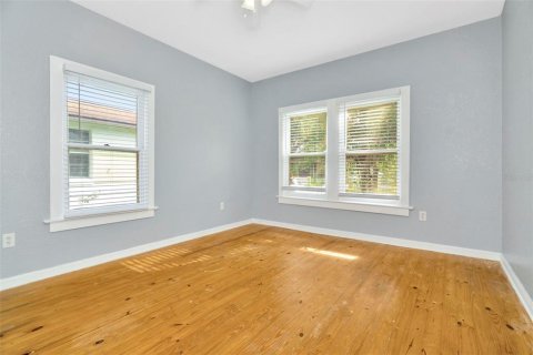 Casa en venta en Tampa, Florida, 3 dormitorios, 102.19 m2 № 1917617 - foto 16