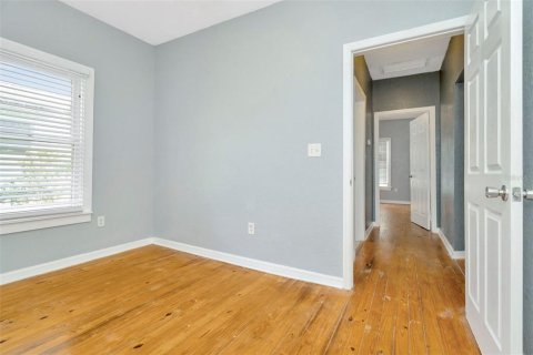Casa en venta en Tampa, Florida, 3 dormitorios, 102.19 m2 № 1917617 - foto 23