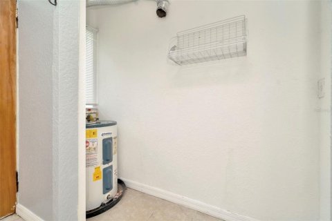 Casa en venta en Tampa, Florida, 3 dormitorios, 102.19 m2 № 1917617 - foto 15