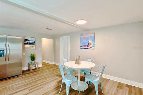 Casa en venta en Clearwater, Florida, 3 dormitorios, 138.33 m2 № 1806947 - foto 14